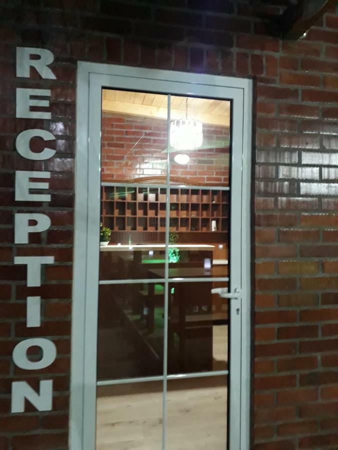 Hotel Otrant Velipoja Kültér fotó